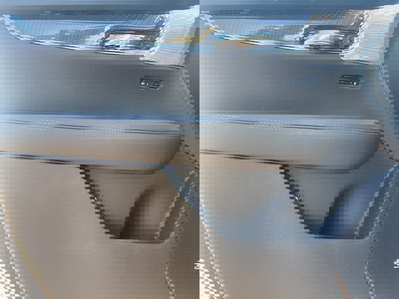 Used 2020 Cadillac XT6 Sport image 28