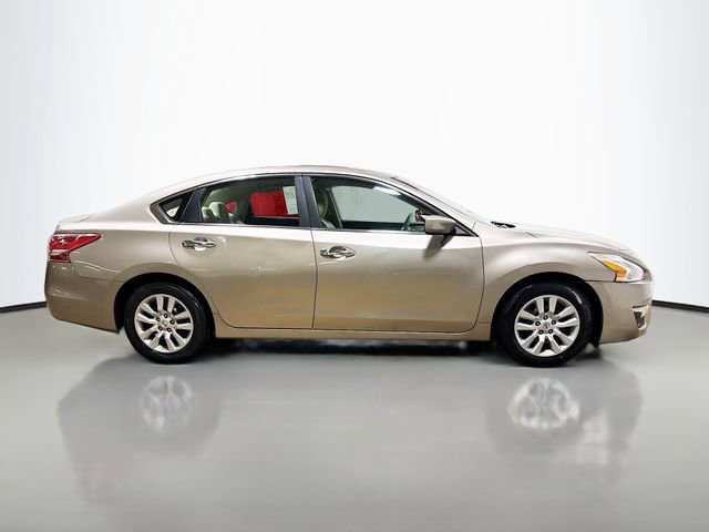 Used 2013 Nissan Altima 2.5 S FWD image 5