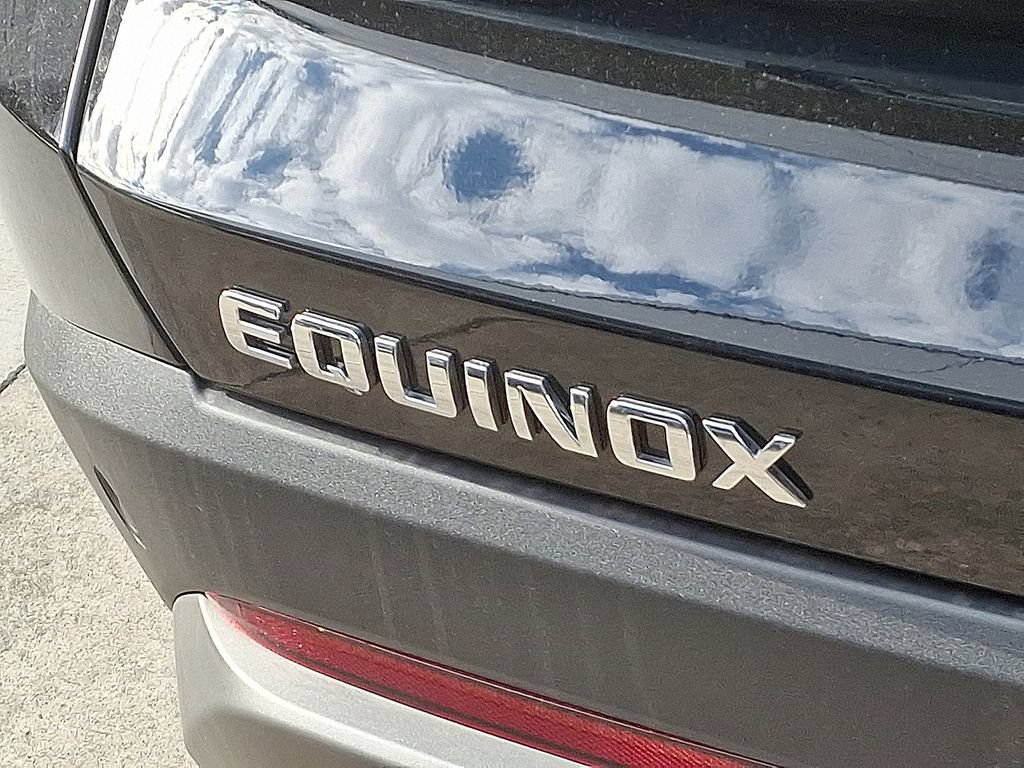 New 2026 Chevrolet Equinox LT w/ Convenience Package II FWD image 5