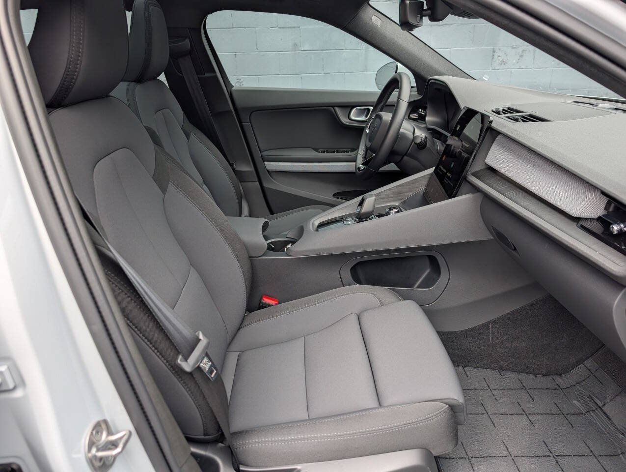 Used 2024 Polestar Polestar 2 AWD/4WD image 8