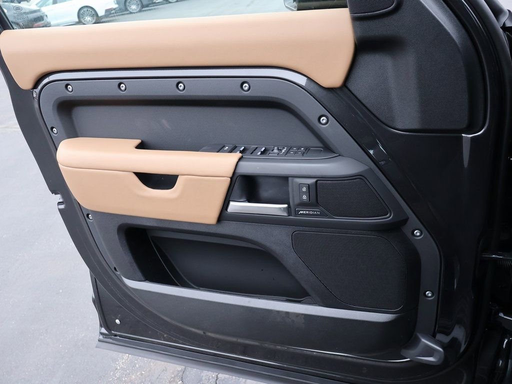 New 2026 Land Rover Defender 110 S image 36