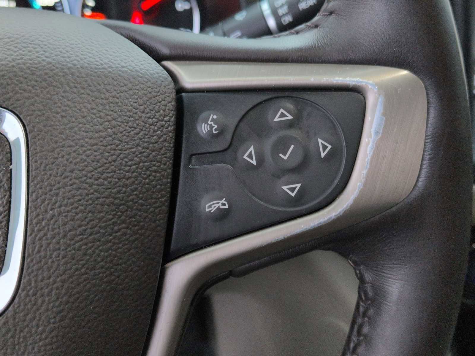 Used 2017 GMC Acadia Denali w/ Technology Package image 27