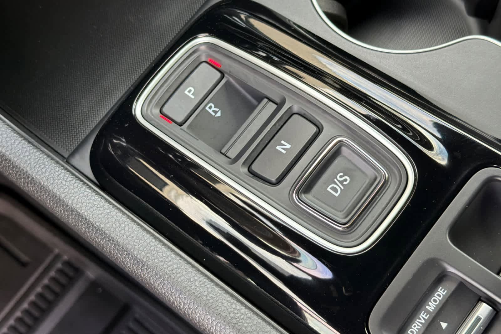 New 2026 Honda Pilot Sport image 25