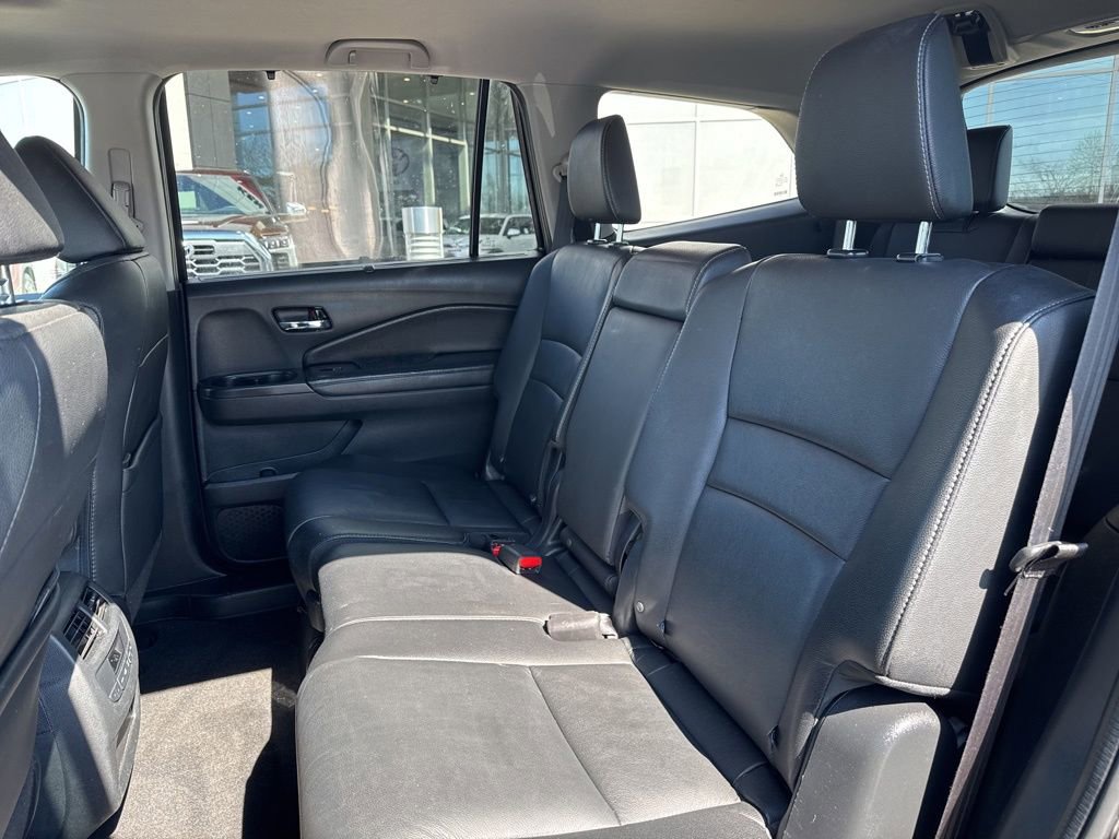 Used 2022 Honda Pilot Special Edition image 14