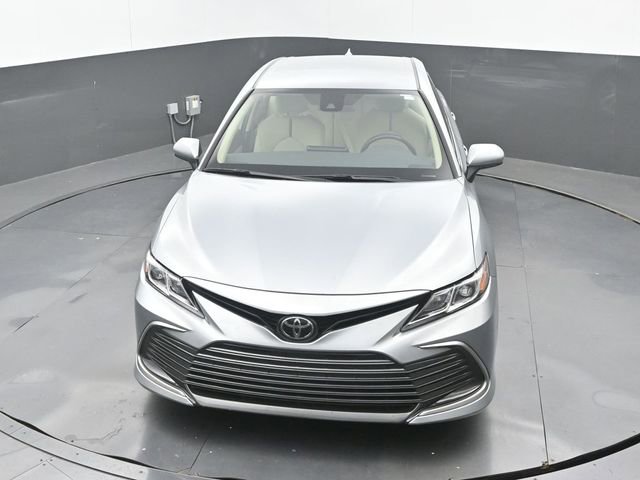 Used 2023 Toyota Camry LE FWD image 14