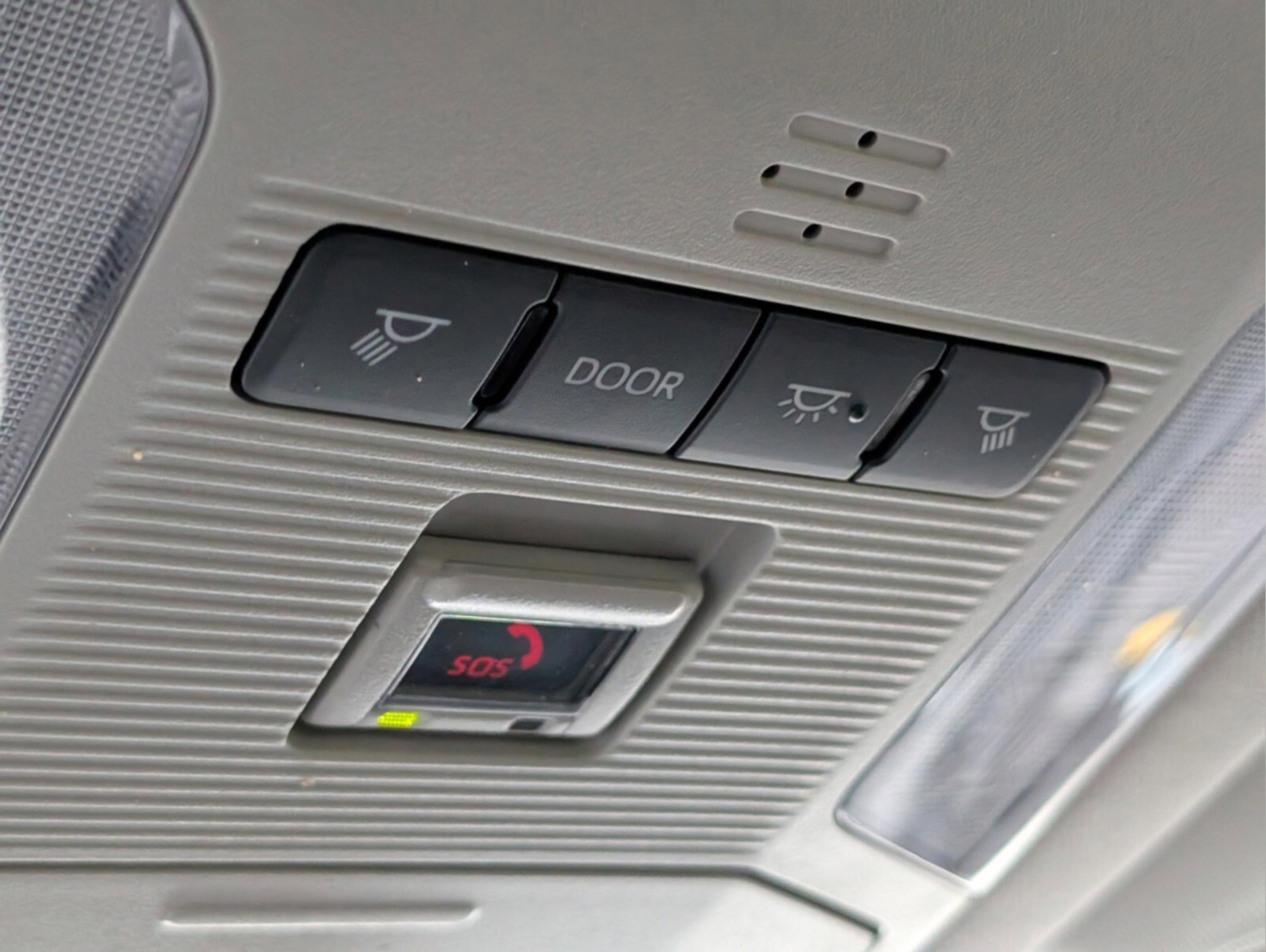 Used 2024 Toyota RAV4 LE image 43