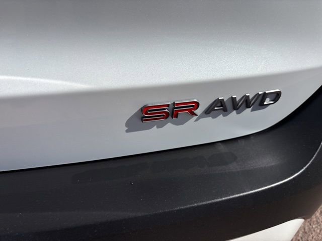 Used 2025 Nissan Kicks SR image 13