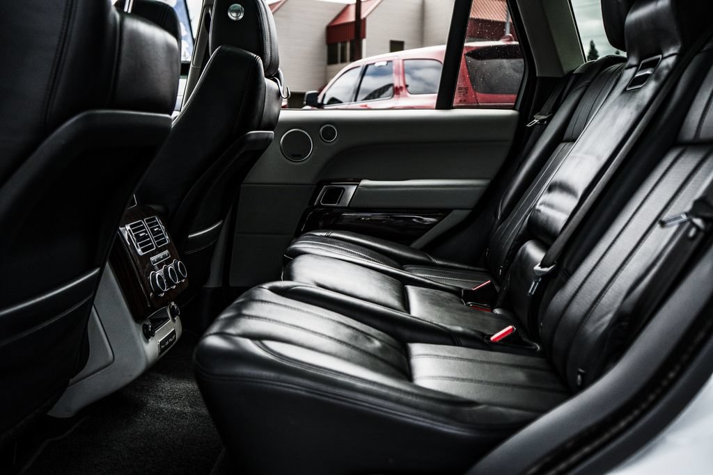 Used 2016 Land Rover Range Rover HSE AWD/4WD image 32
