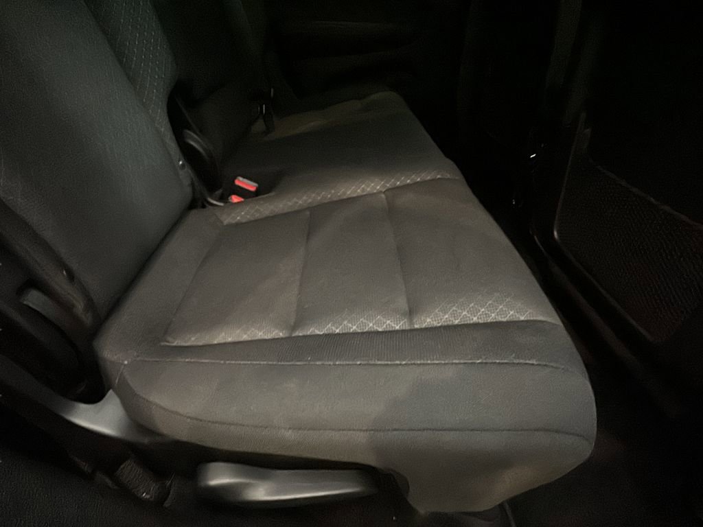 Used 2019 Jeep Grand Cherokee Laredo image 15