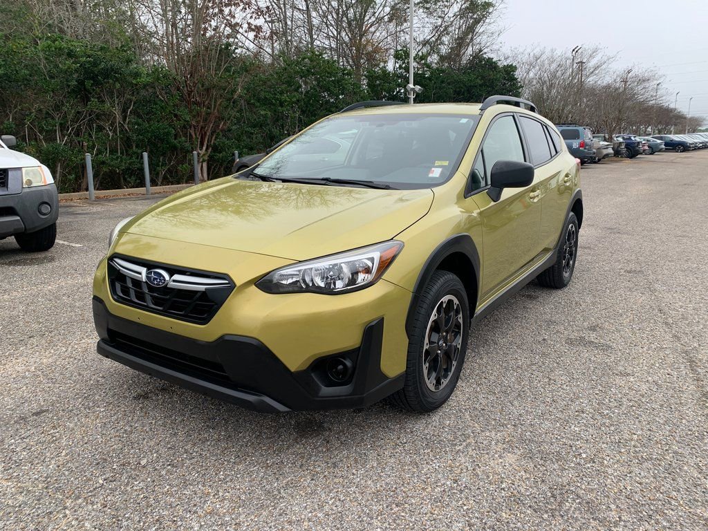 Used 2021 Subaru Crosstrek 2.0i image 4