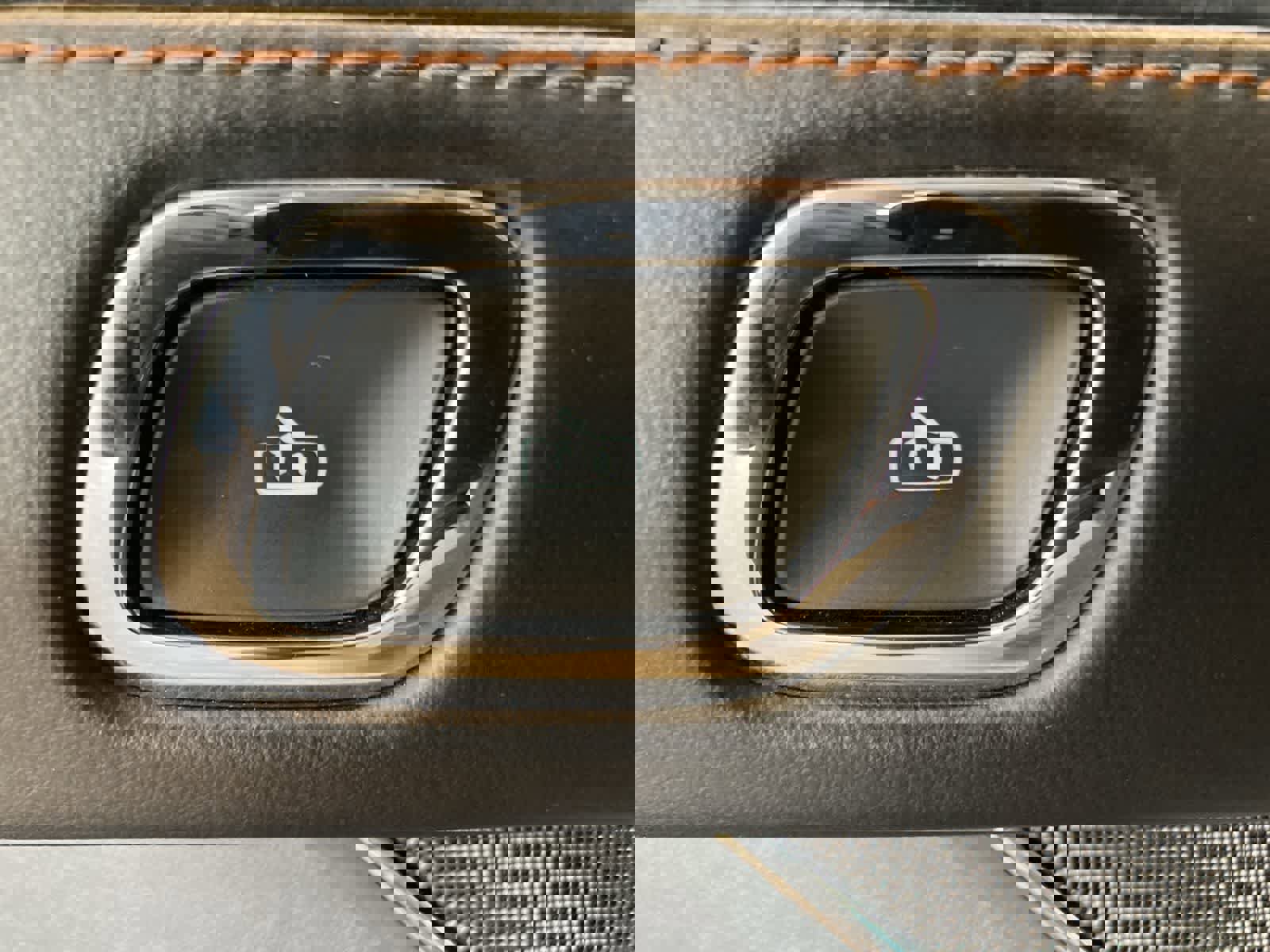 Used 2024 Lincoln Aviator Reserve image 17