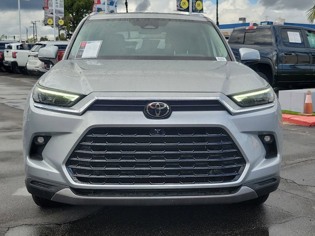 Used 2024 Toyota Grand Highlander Platinum image 29