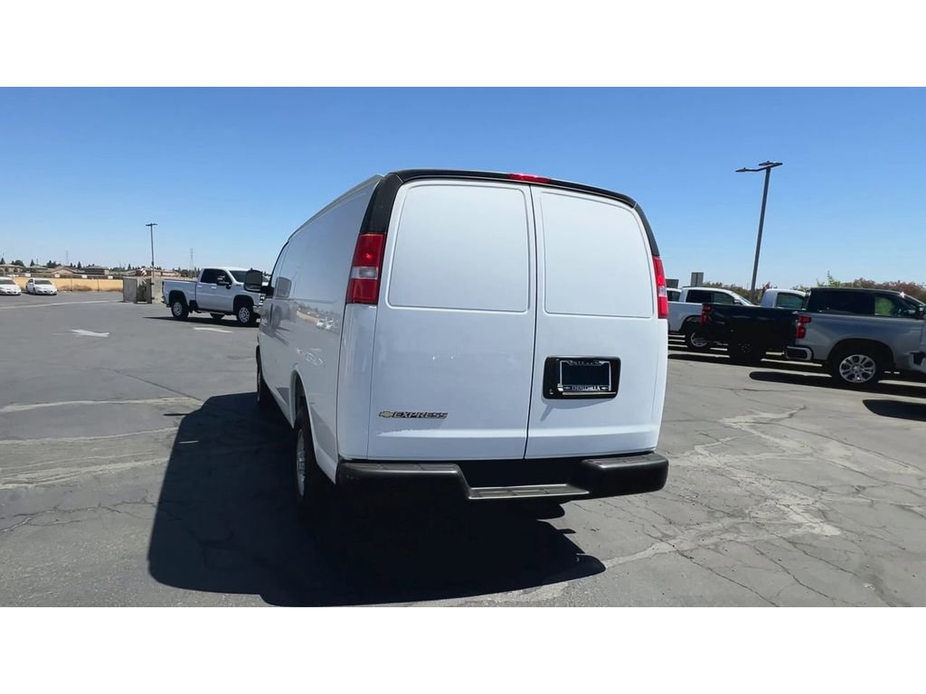 New 2025 Chevrolet Express 2500 w/ Driver Convenience Package image 10