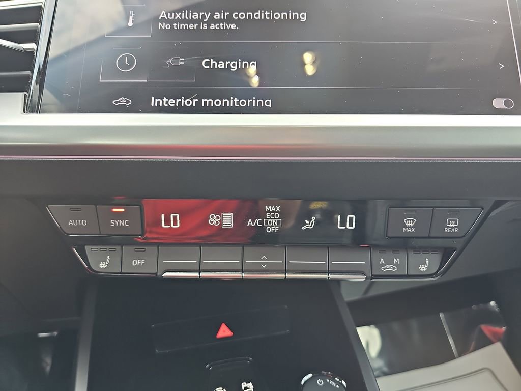 Used 2023 Audi Q4 e-tron Premium Plus w/ Premium Plus image 28