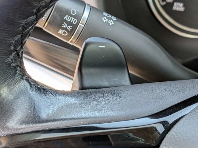Used 2022 Buick Enclave Essence w/ Sport Touring Edition FWD image 28