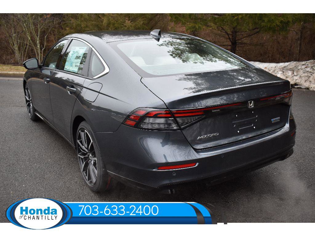 New 2026 Honda Accord Hybrid Touring image 5