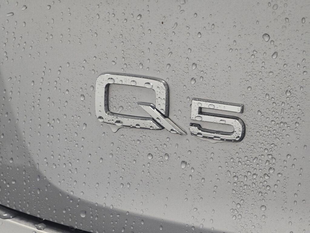 Certified 2025 Audi Q5 2.0T Premium Plus image 32