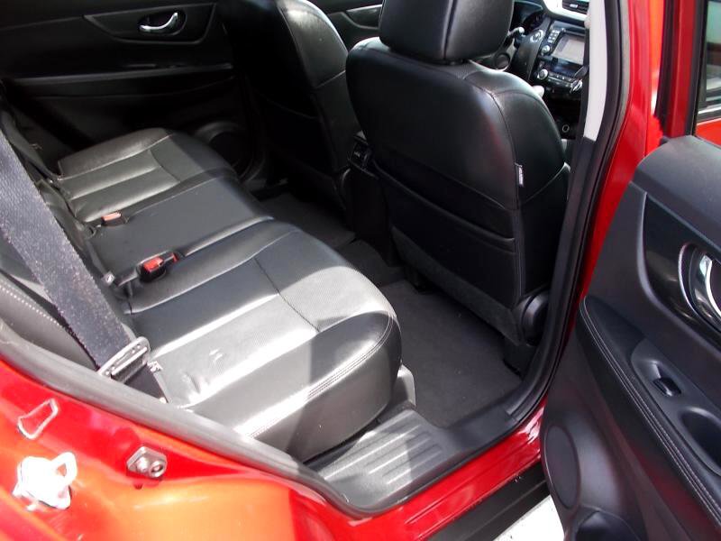 Used 2016 Nissan Rogue SL w/ SL Premium Package image 23