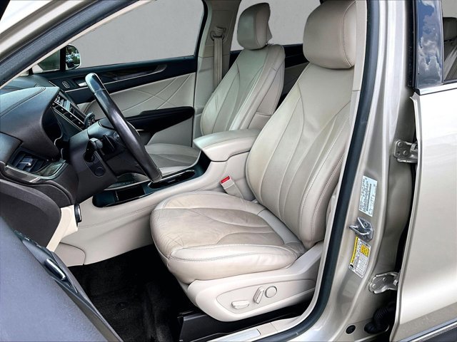 Used 2017 Lincoln MKC Reserve FWD image 24