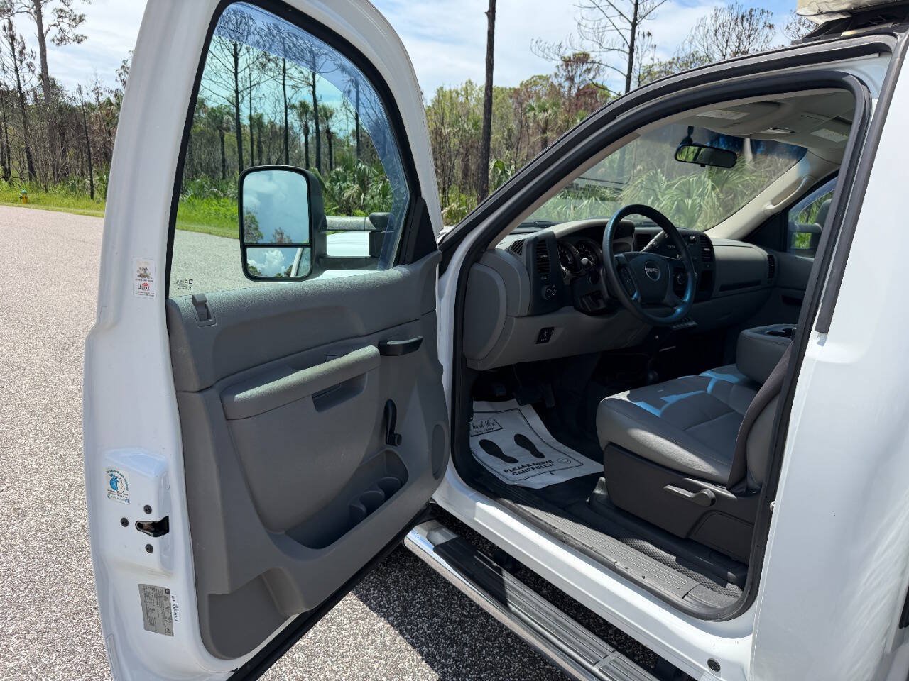 Used 2012 GMC Sierra 2500 W/T AWD/4WD image 17