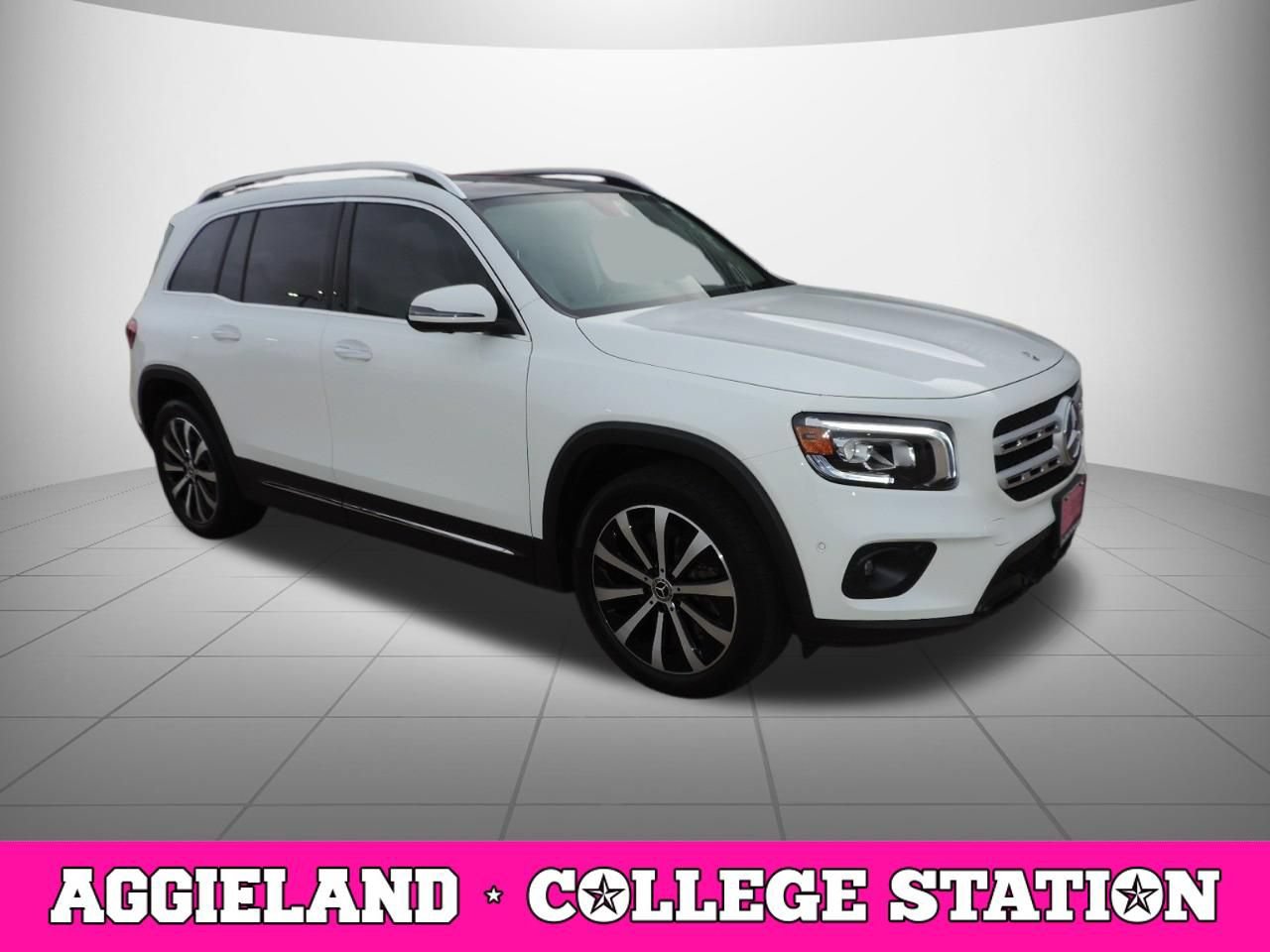 Used 2022 Mercedes-Benz GLB 250 4MATIC image 3
