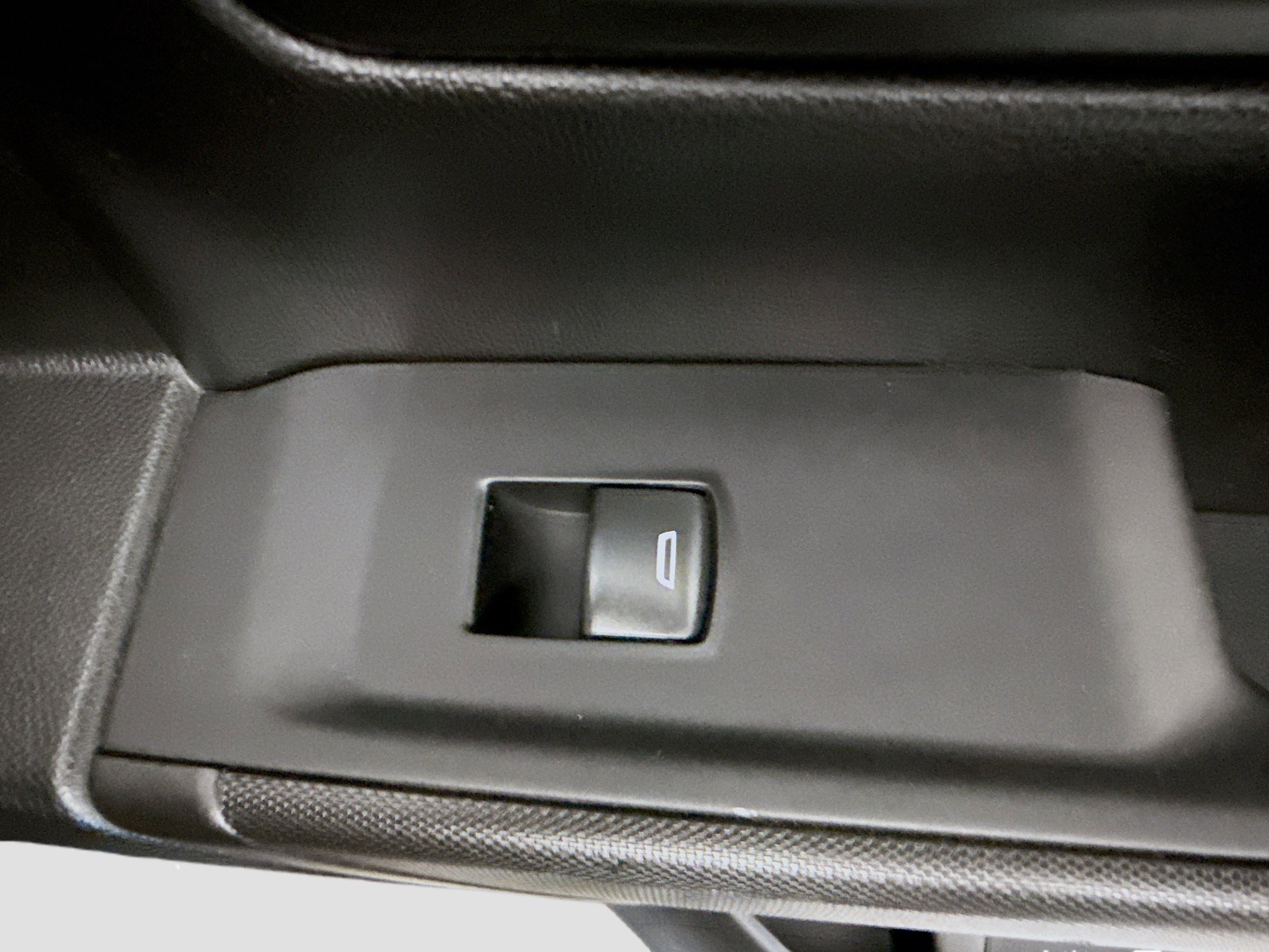 Used 2022 Chevrolet Silverado 1500 Custom image 29