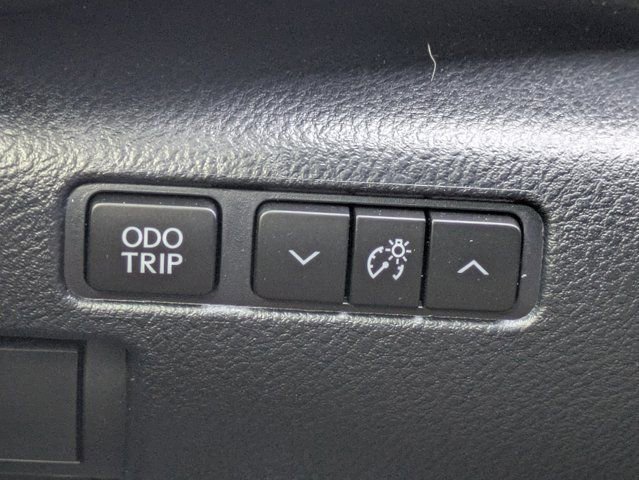 Used 2024 Lexus IS 350 F Sport w/ Accessory Package 2 RWD image 23
