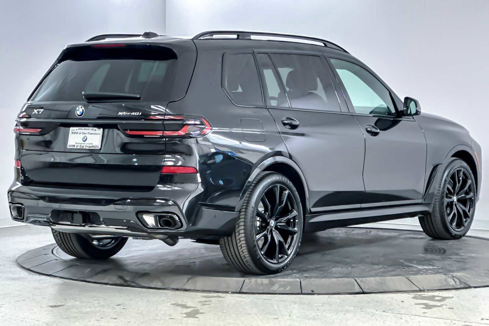 New 2026 BMW X7 xDrive40i w/ M Sport Package image 2