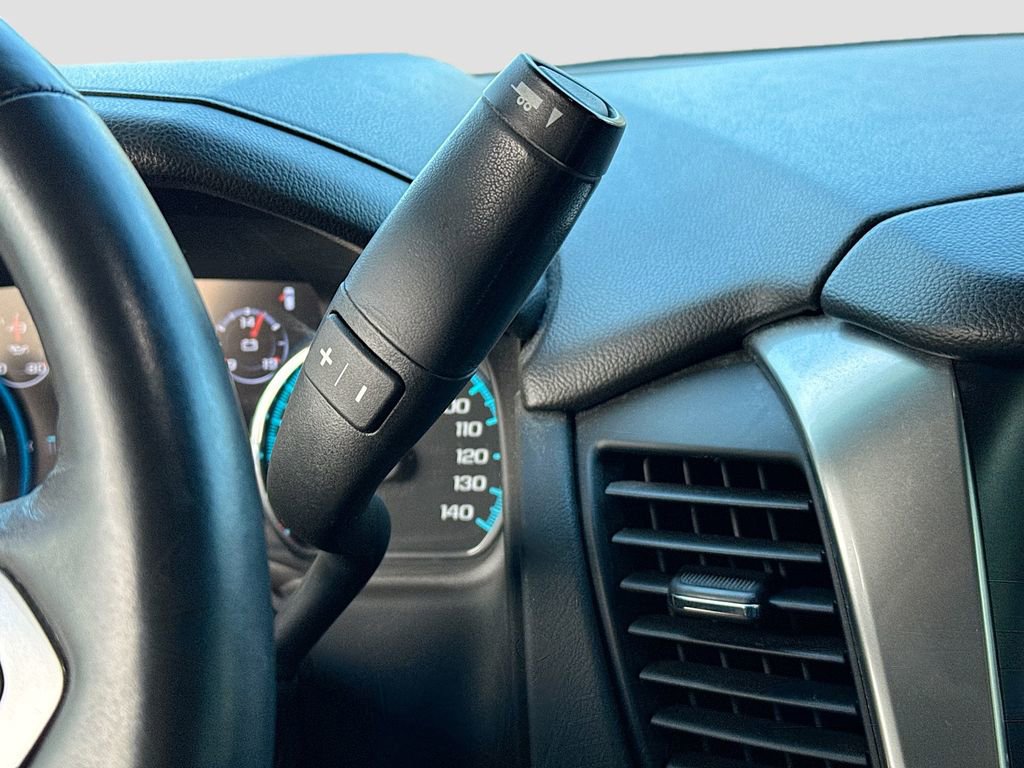 Used 2017 Chevrolet Suburban LT w/ LT Signature Package image 17