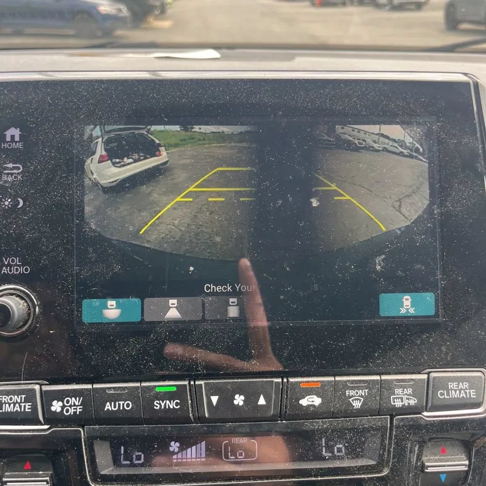 Used 2018 Honda Odyssey EX-L image 17