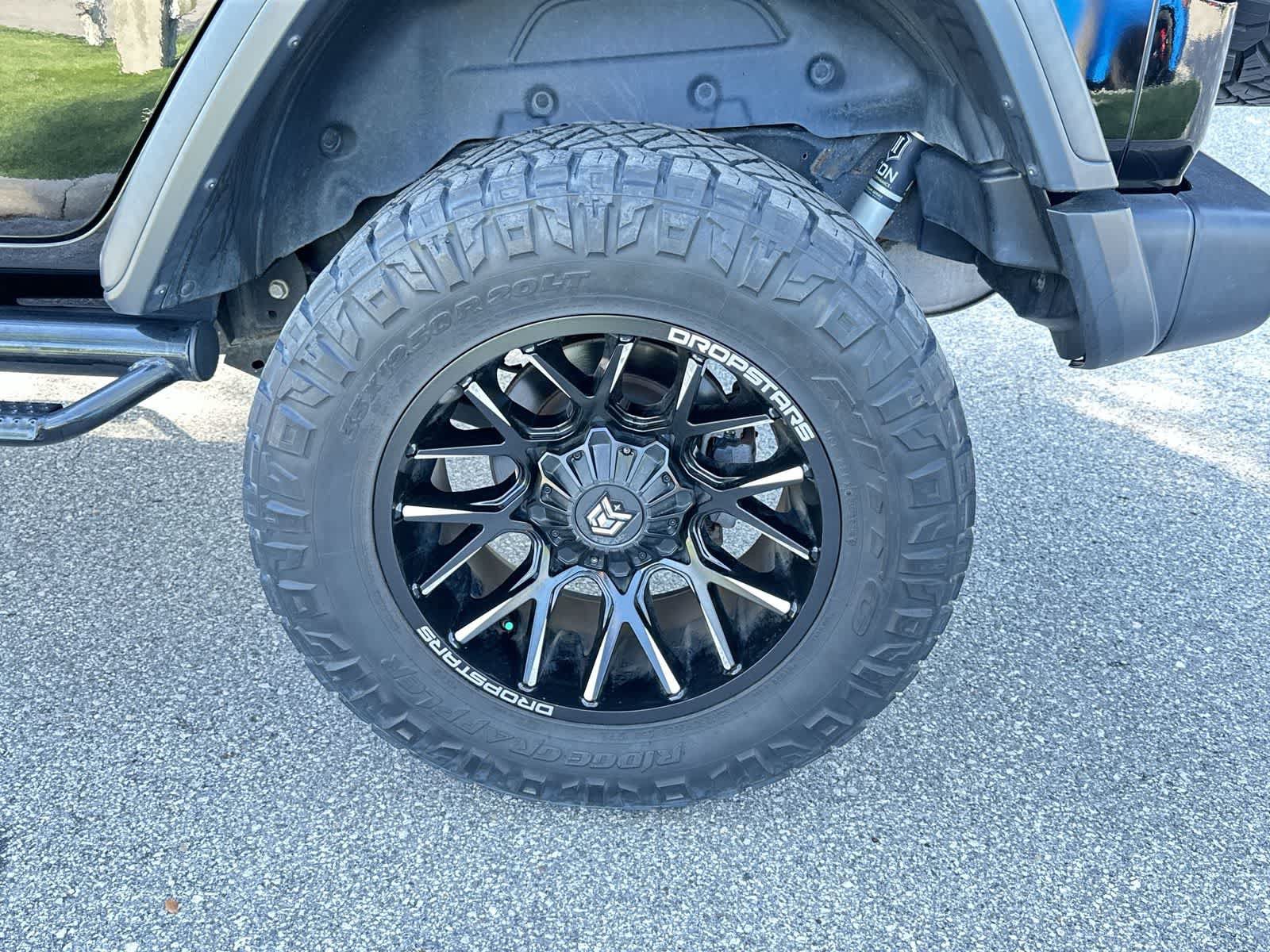 Used 2018 Jeep Wrangler Unlimited Rubicon AWD/4WD image 11