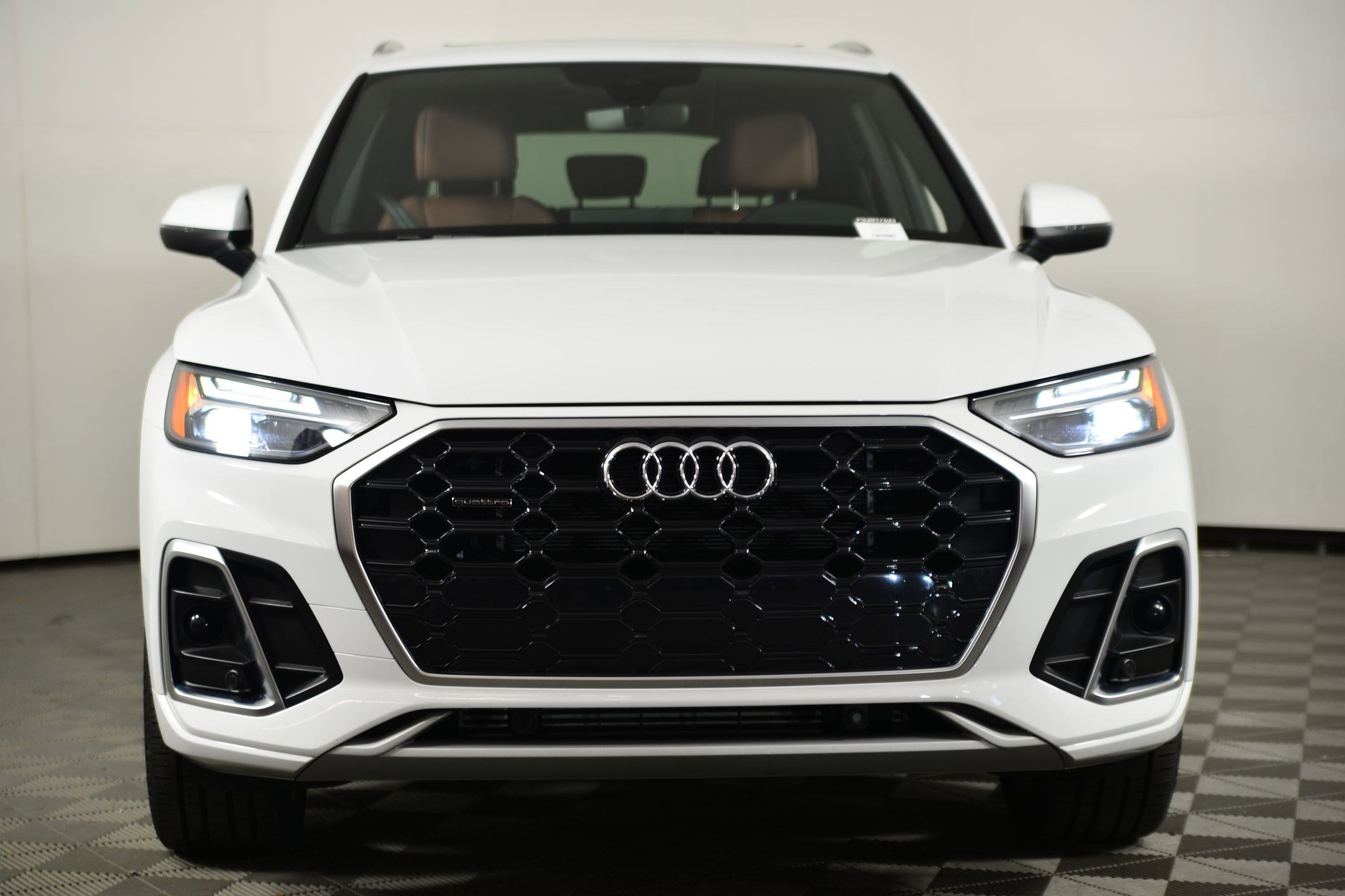 Certified 2025 Audi Q5 e Premium image 5