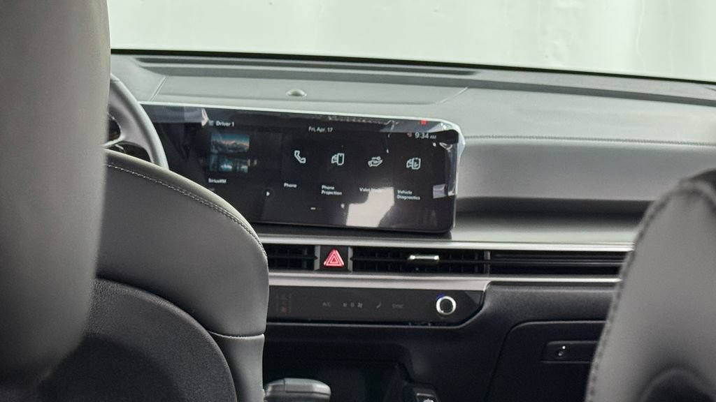 New 2026 Kia Sorento S AWD/4WD image 17