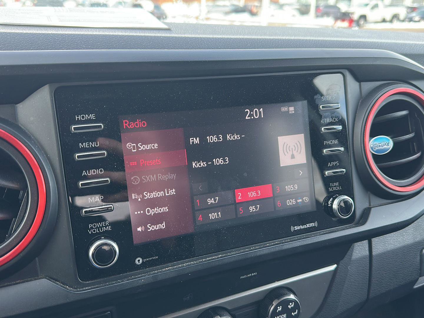 Used 2020 Toyota Tacoma SR image 15