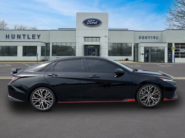 Used 2023 Hyundai Elantra N w/ Preferred Accessory Package FWD image 3