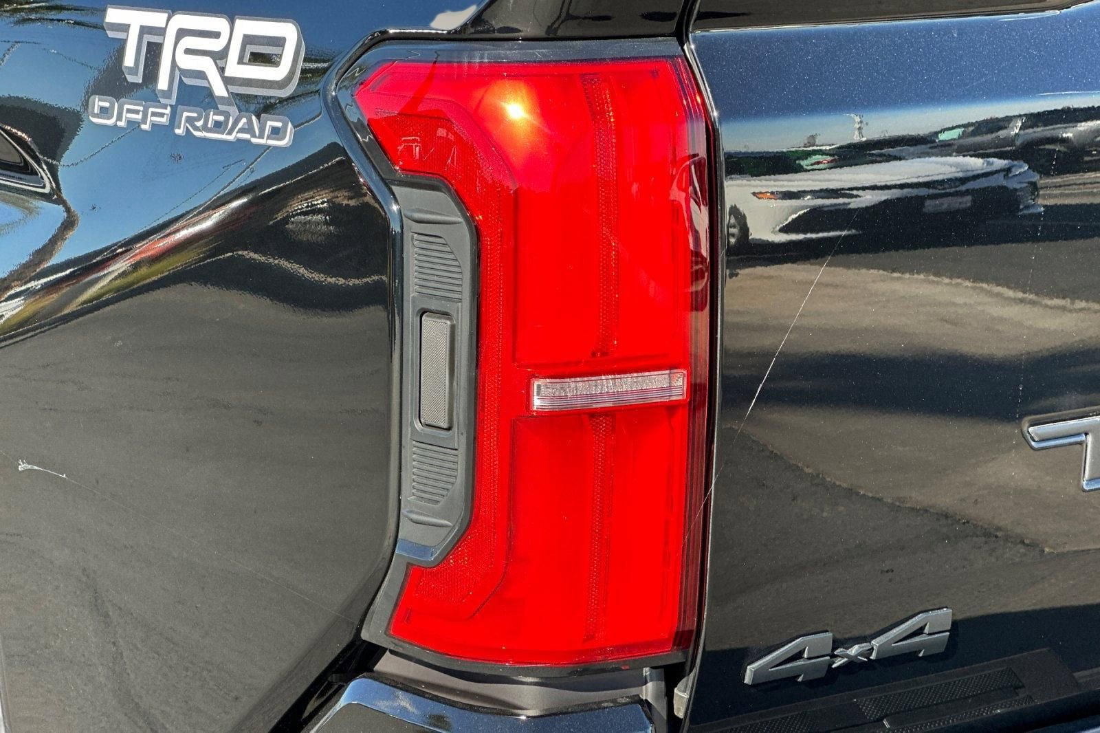 New 2026 Toyota Tacoma TRD Off-Road AWD/4WD image 31