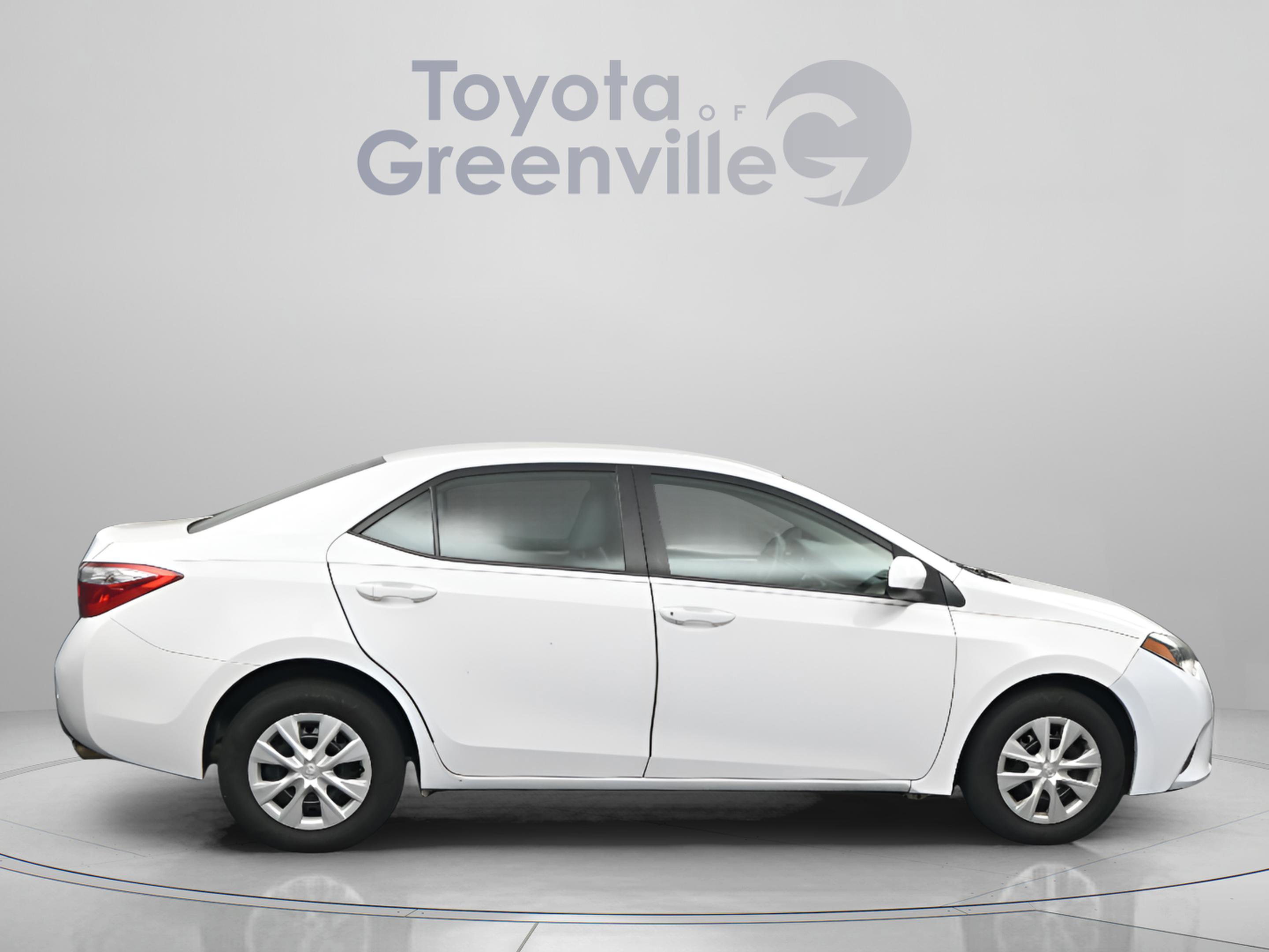 Used 2016 Toyota Corolla L FWD image 18