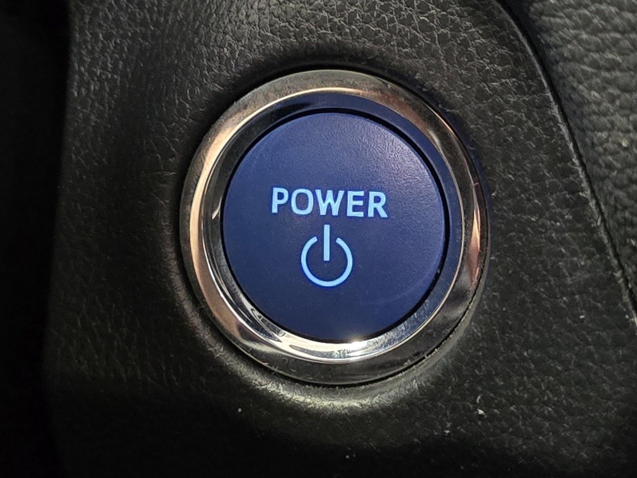 Certified 2020 Toyota RAV4 Limited image 35