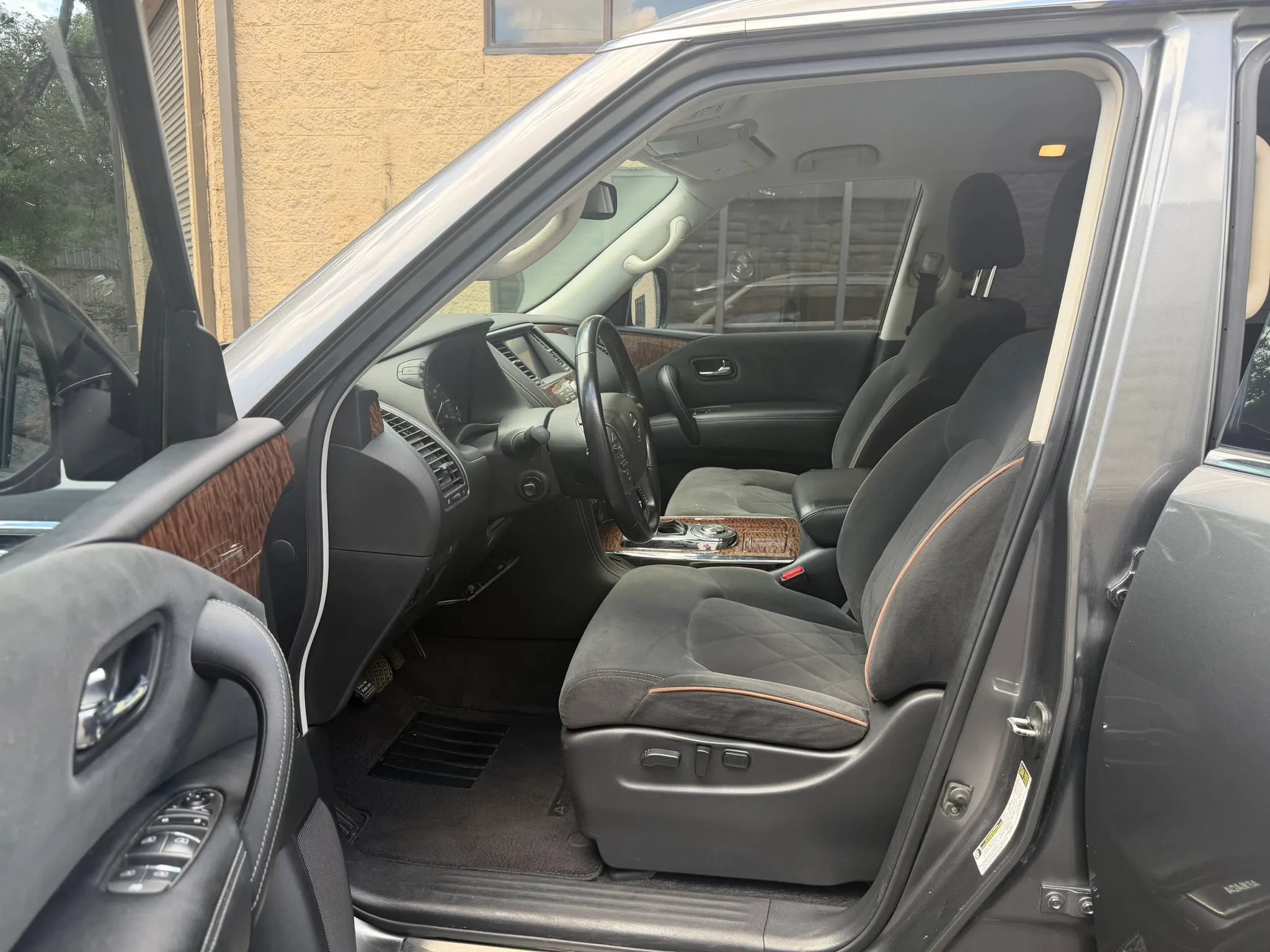 Used 2019 Nissan Armada SV w/ Driver Package RWD image 21