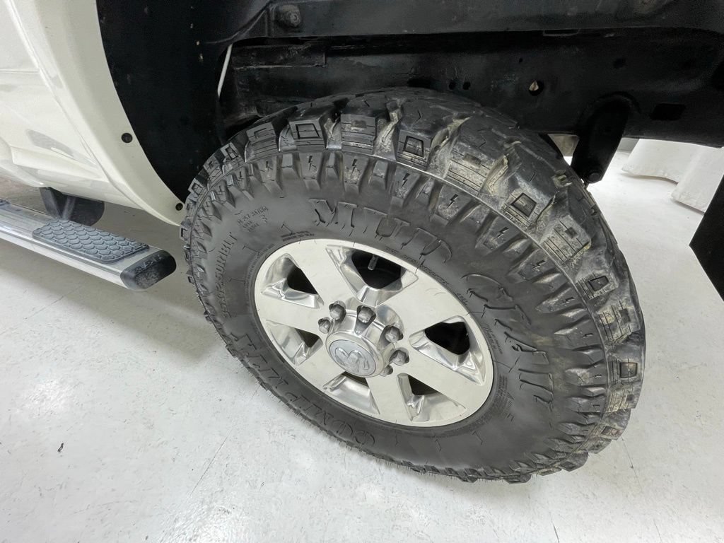 Used 2018 RAM 2500 Laramie w/ Snow Chief Group AWD/4WD image 8