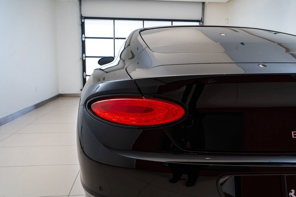 Used 2022 Bentley Continental GT Speed image 11