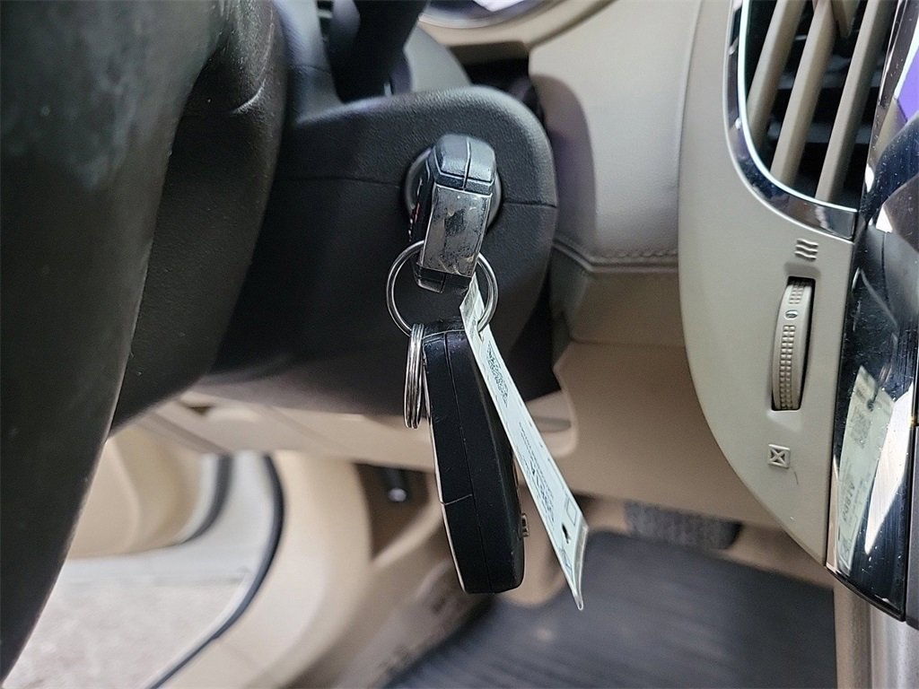 Used 2013 Buick LaCrosse Leather w/ Driver Confidence Package image 29