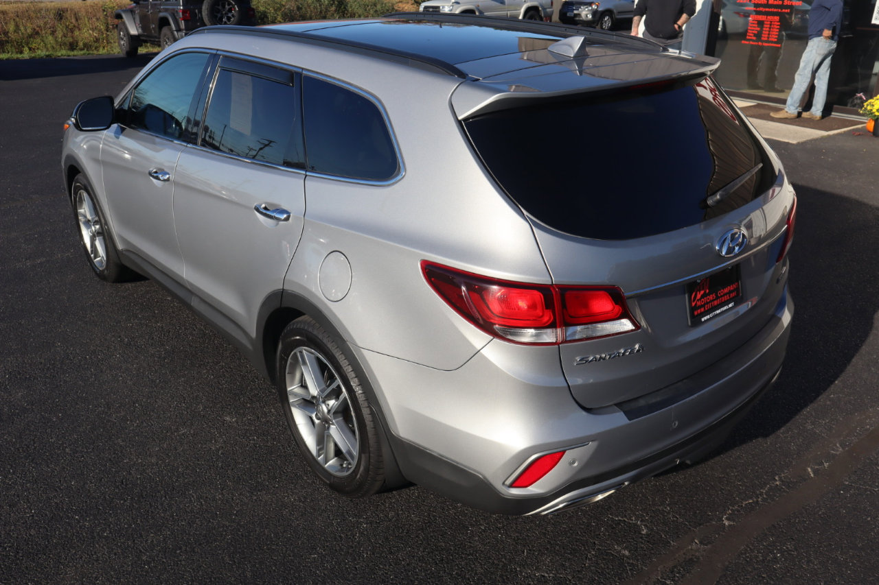 Used 2017 Hyundai Santa Fe AWD w/ SE Ultimate Tech Package 03 image 14
