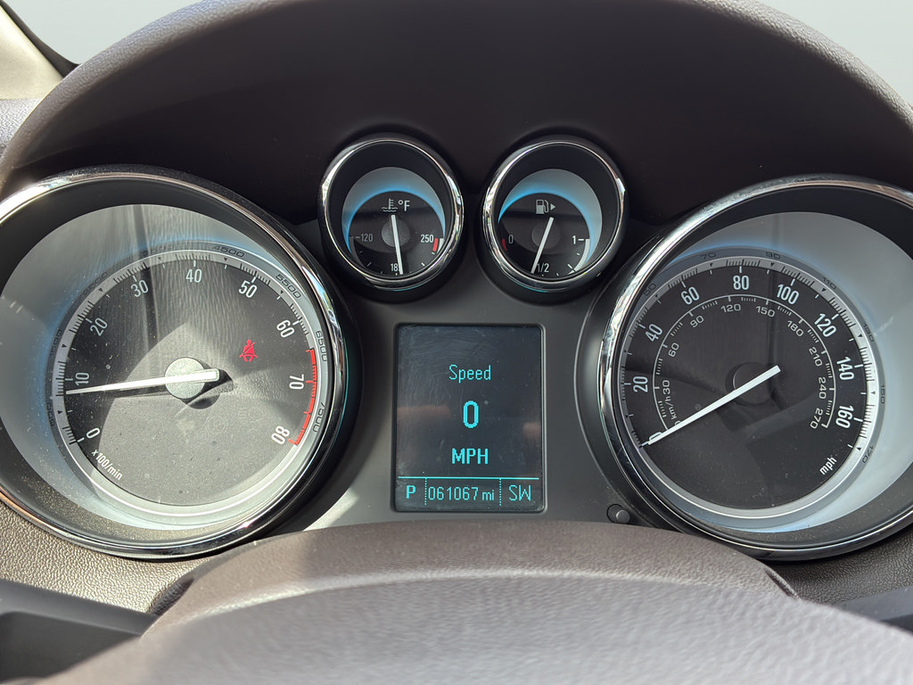 Used 2014 Buick Verano Leather FWD image 25