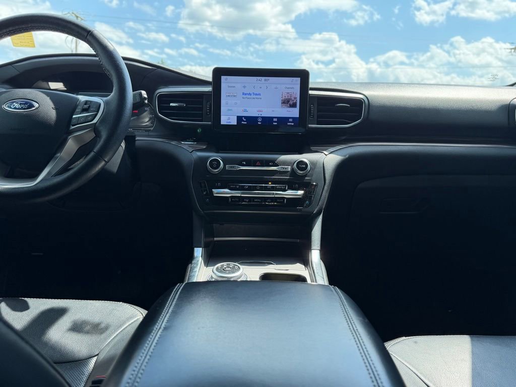 Used 2020 Ford Explorer Limited RWD image 15
