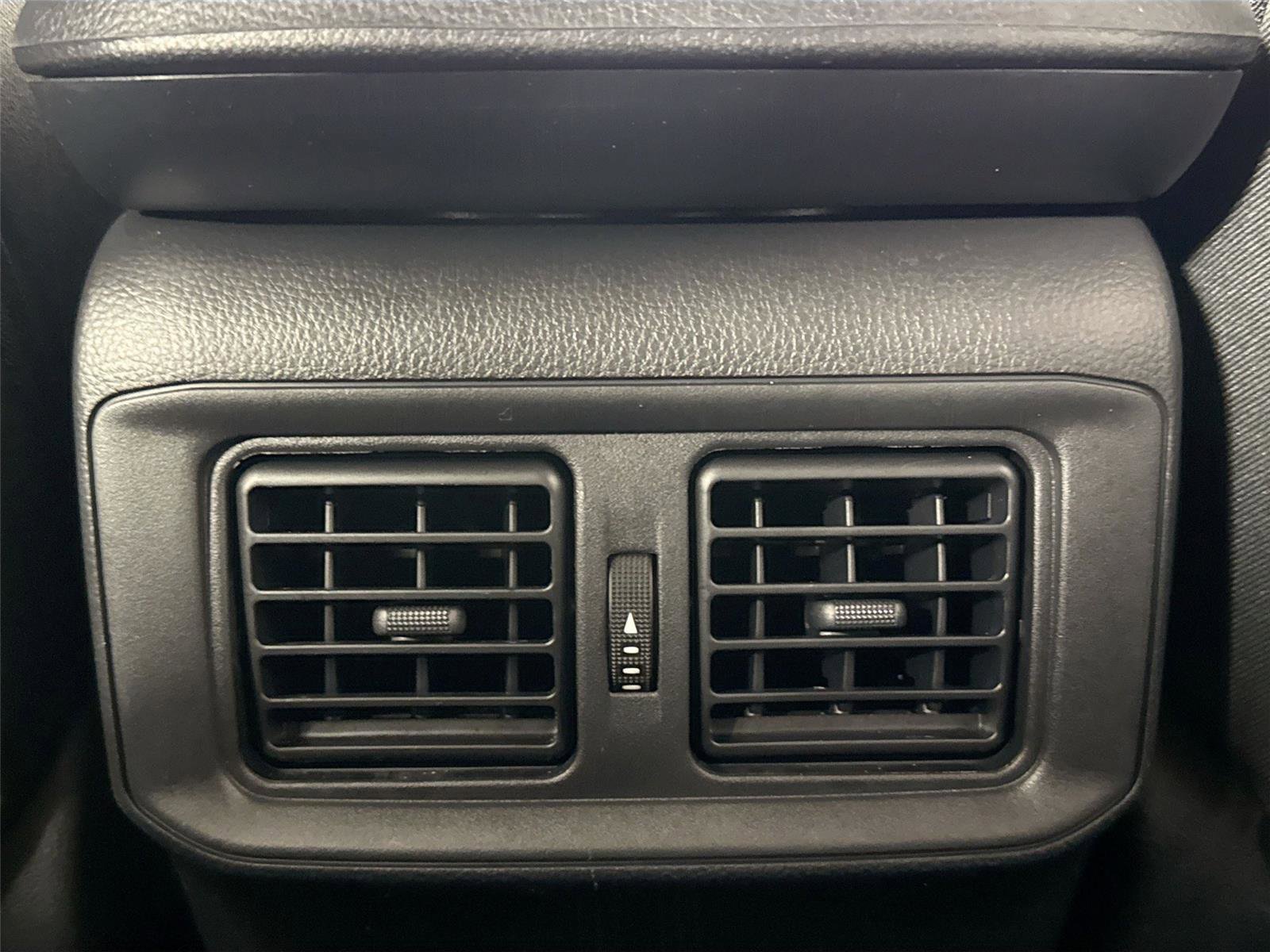 Certified 2025 Toyota RAV4 XLE AWD/4WD image 34