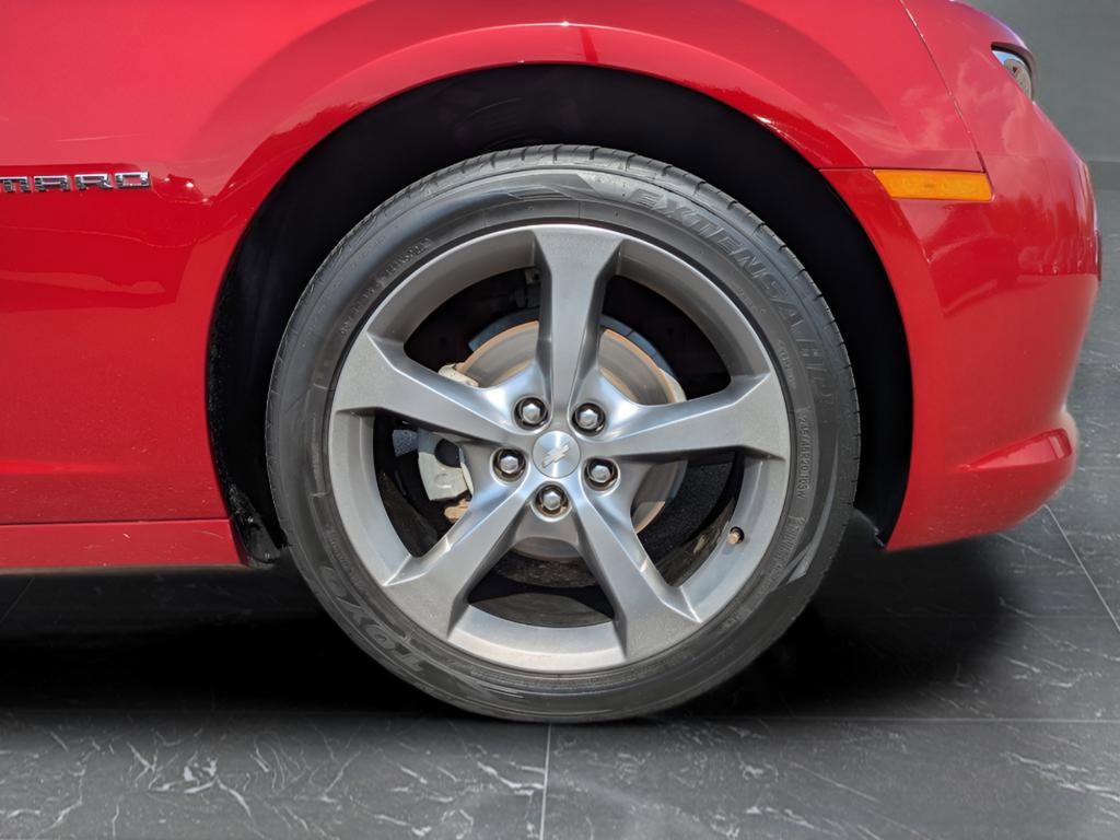 Used 2014 Chevrolet Camaro LT w/ RS Package RWD image 10