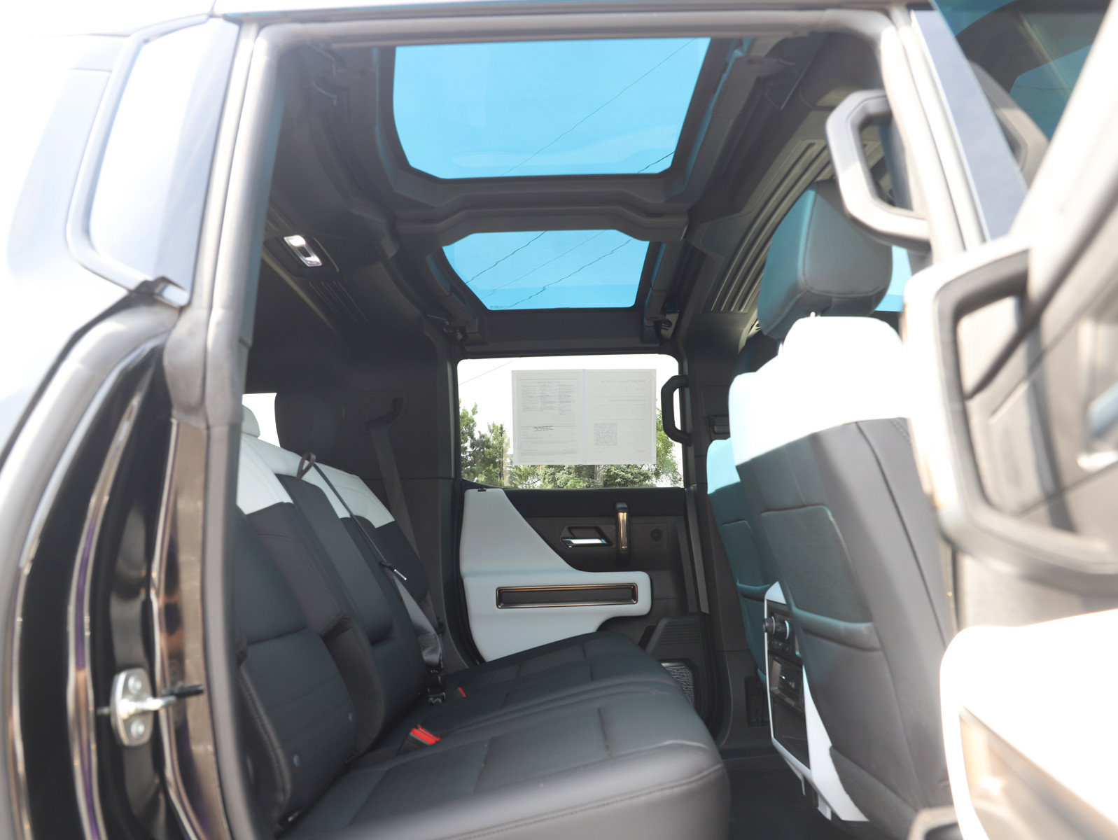 Used 2024 GMC Hummer EV 3X w/ Extreme Off-Road Package AWD/4WD image 15