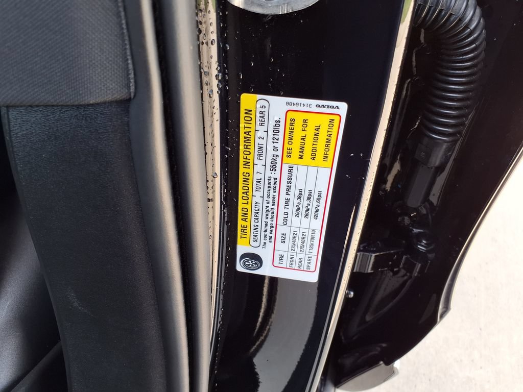 Certified 2023 Volvo XC90 B6 Ultimate w/ Protection Package Premier AWD/4WD image 34