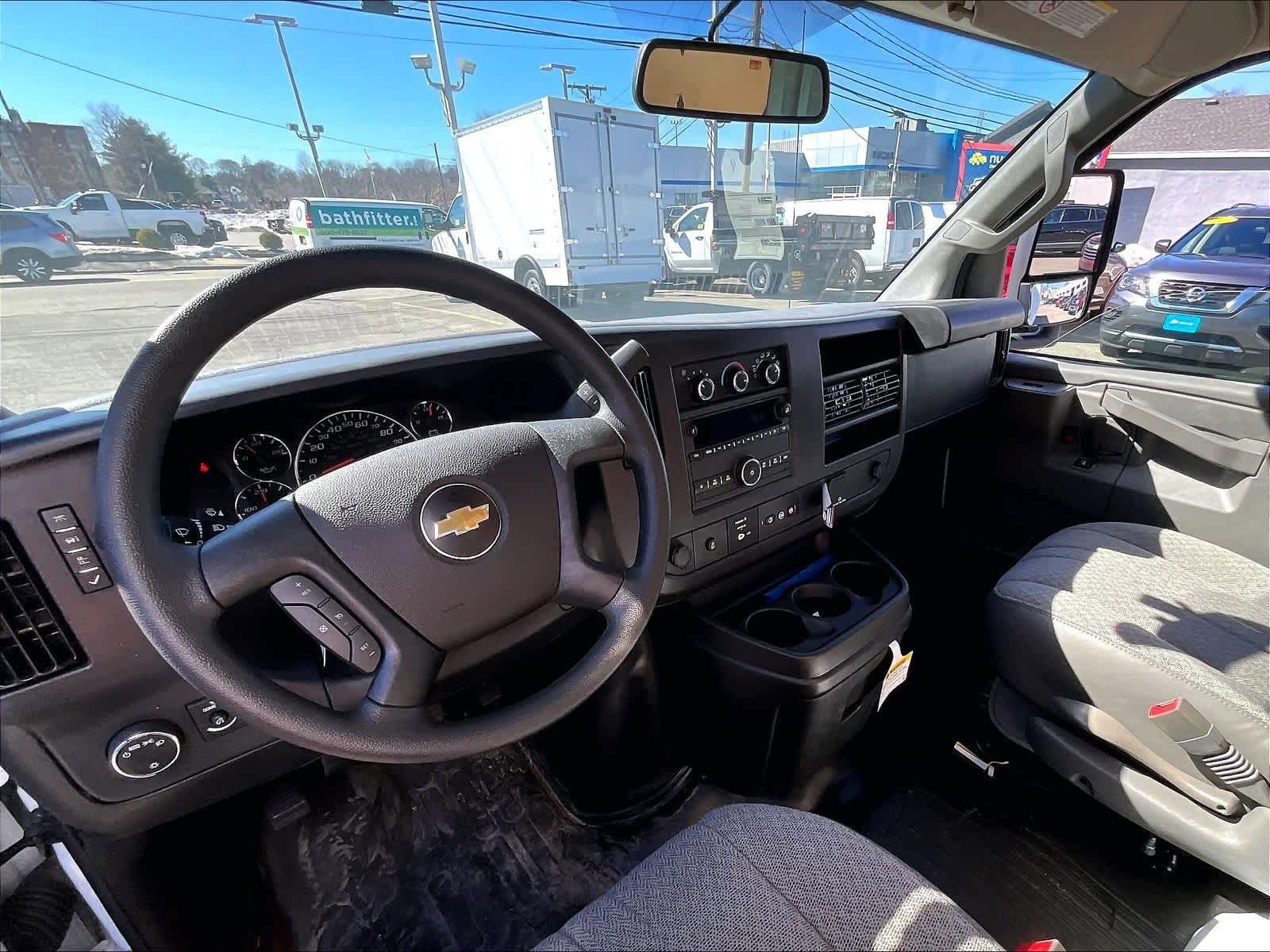 New 2025 Chevrolet Express 3500 w/ Power Convenience Package image 12